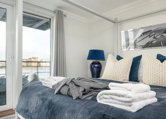 The View Greenwich - Luxury River Thames Apartment
